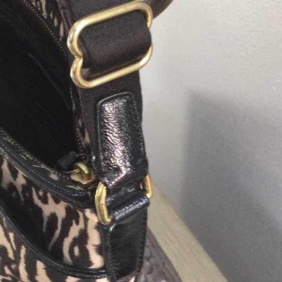 Coach tan & black shoulder bag - Picture 7 of 11